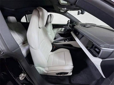 2025 Porsche Macan Electric