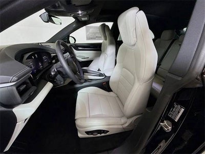 2025 Porsche Macan Electric