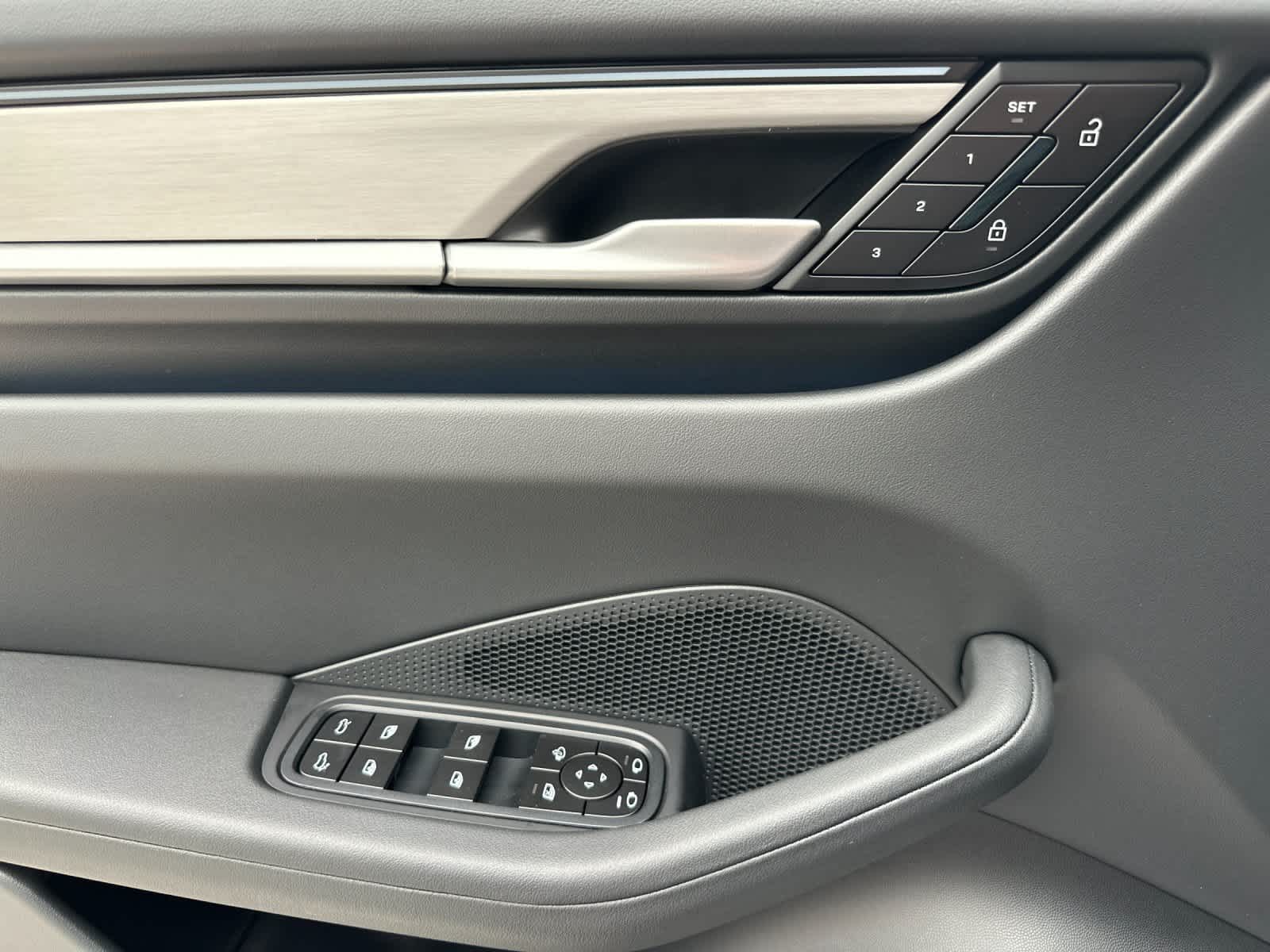 2026 Porsche Macan Electric