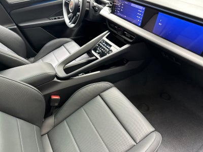 2026 Porsche Macan Electric