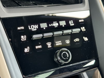 2026 Porsche Macan Macan Electric