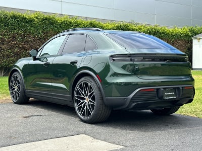 2026 Porsche Macan Macan Electric