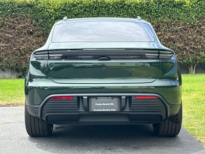 2026 Porsche Macan Macan Electric