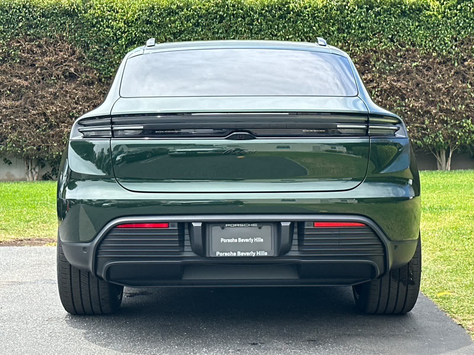 2026 Porsche Macan Macan Electric