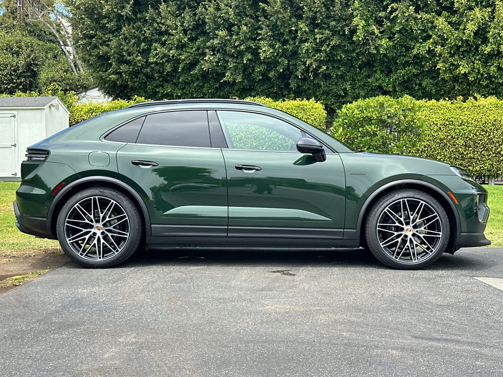 2026 Porsche Macan Macan Electric