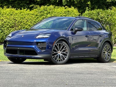 2026 Porsche Macan Macan Electric