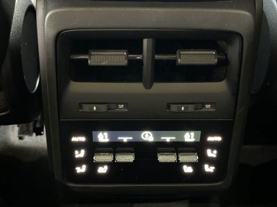 2026 Porsche Macan Macan Electric