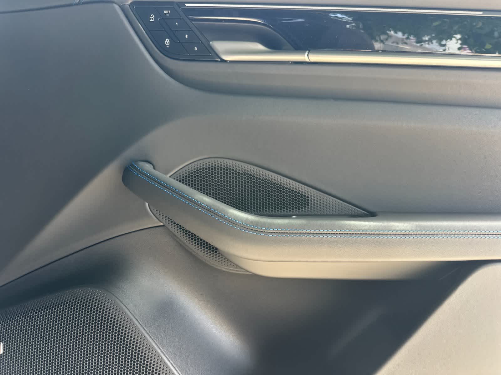 2026 Porsche Macan Macan Electric