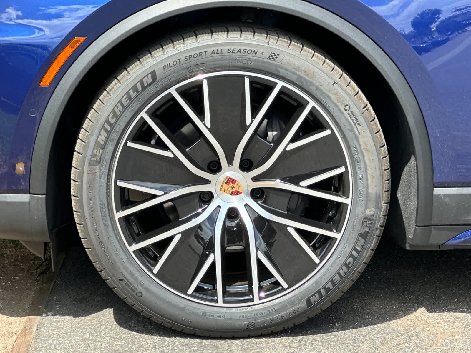2026 Porsche Macan Macan Electric