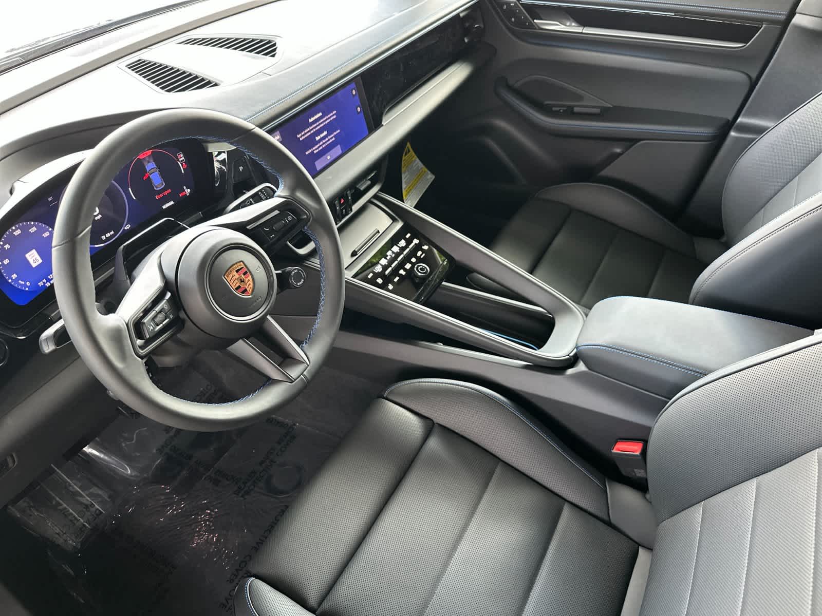 2026 Porsche Macan Macan Electric