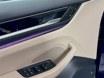 2025 Porsche Macan Electric