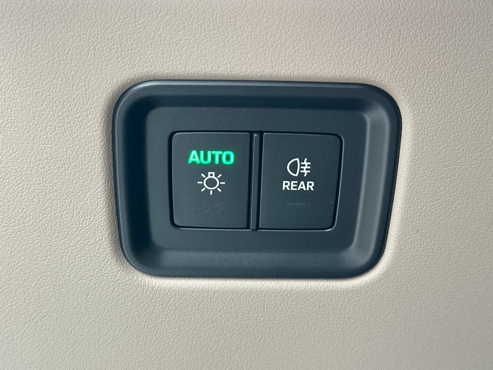 2025 Porsche Macan Electric