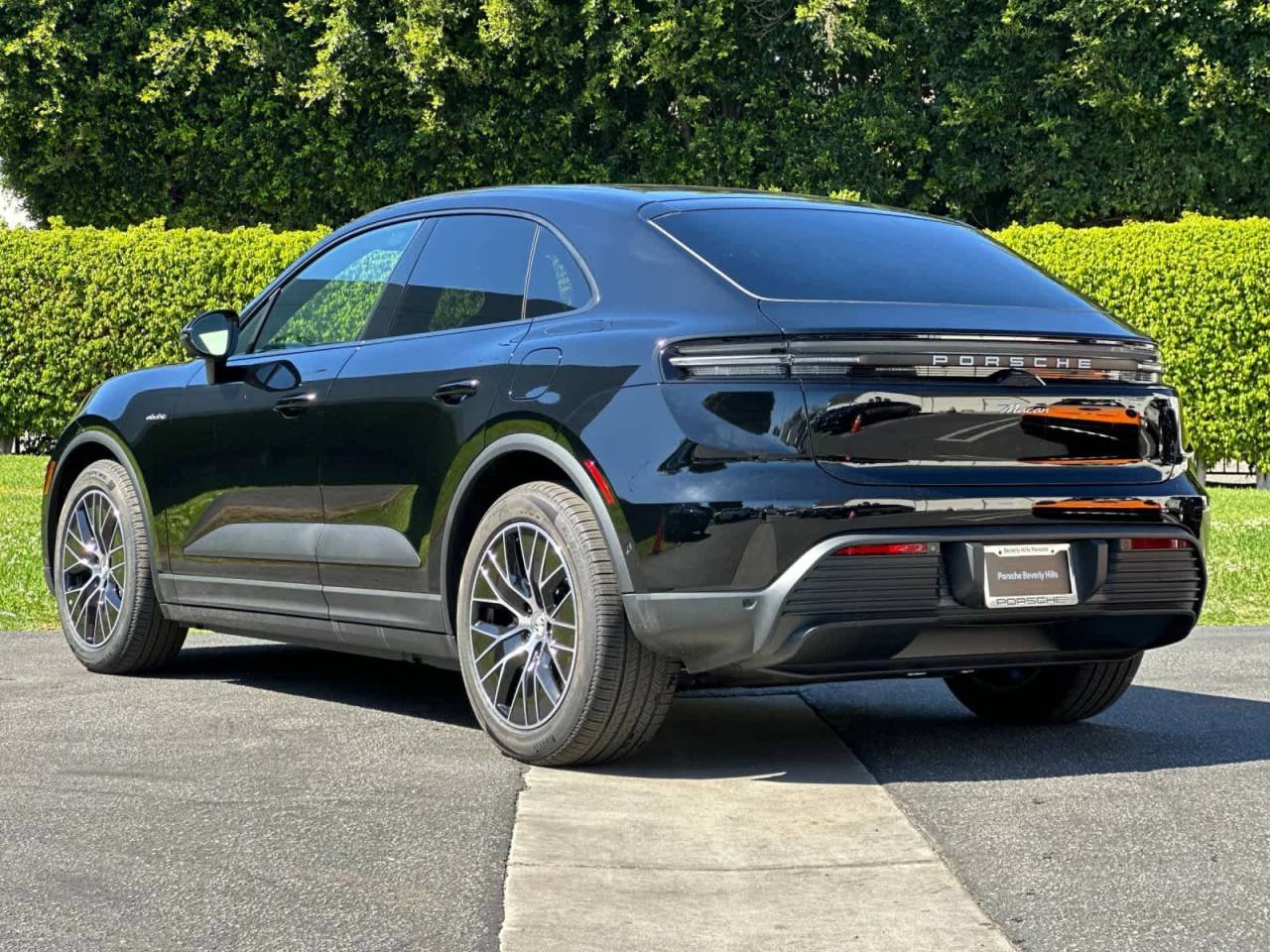 2026 Porsche Macan Electric