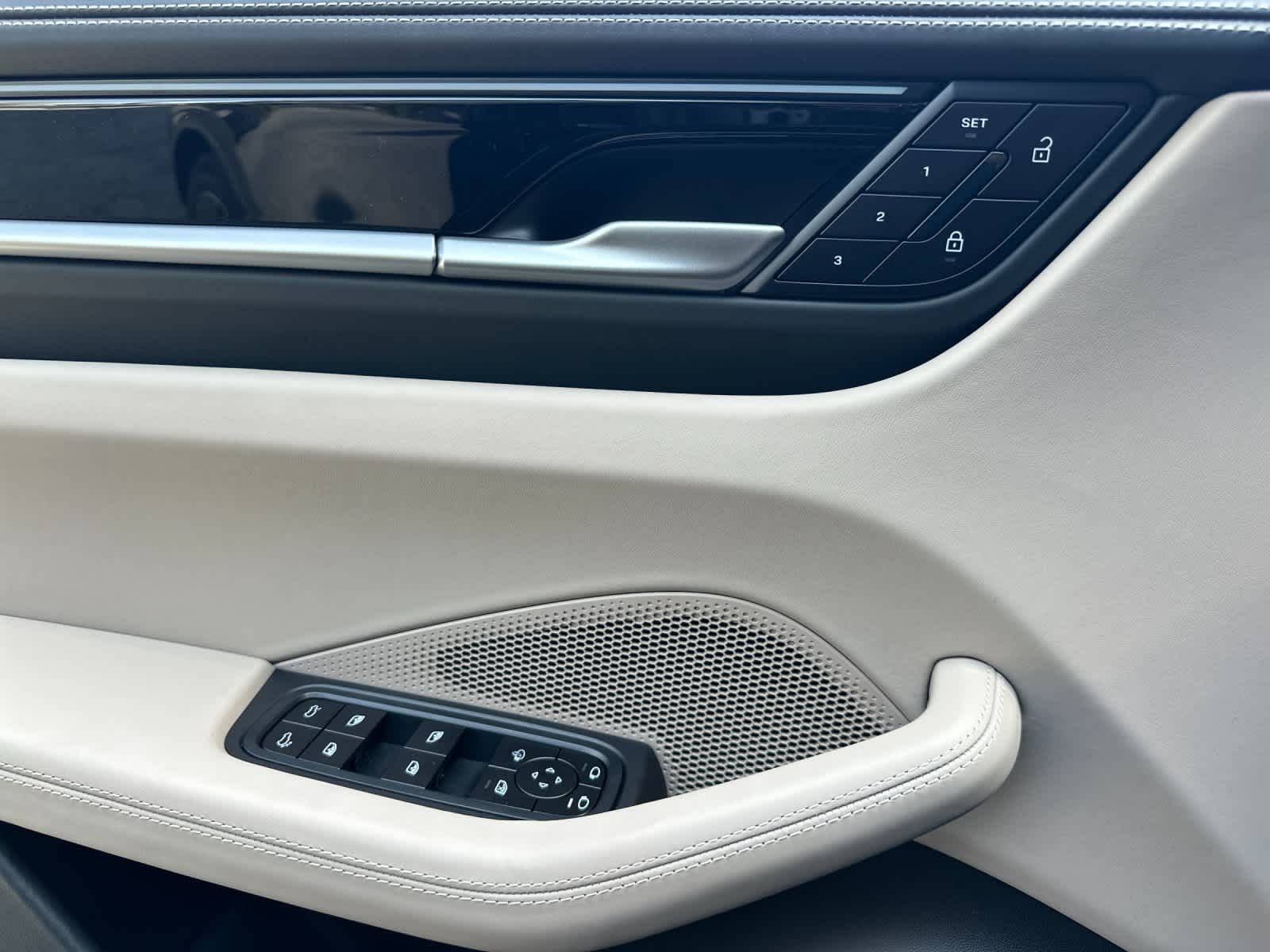 2026 Porsche Macan Electric