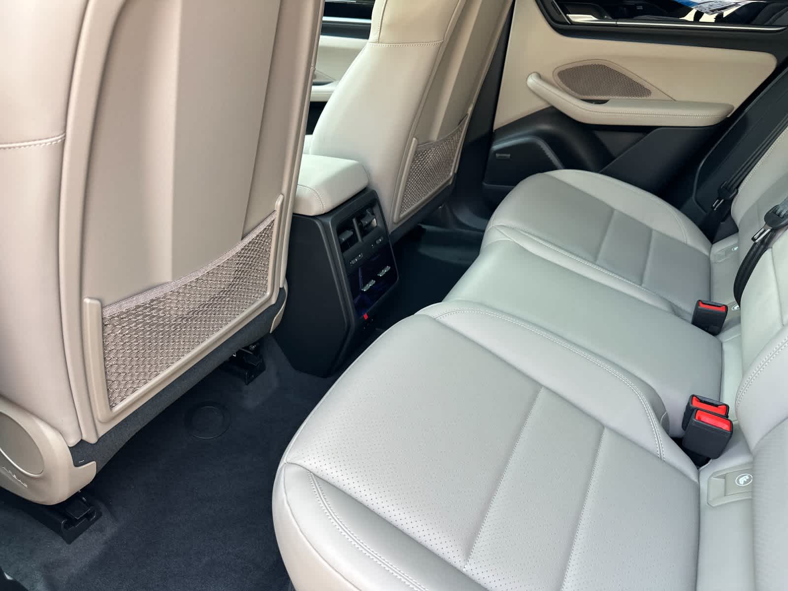 2026 Porsche Macan Electric