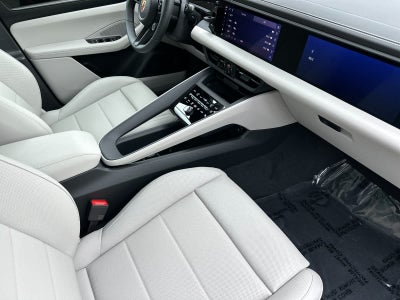 2026 Porsche Macan Electric