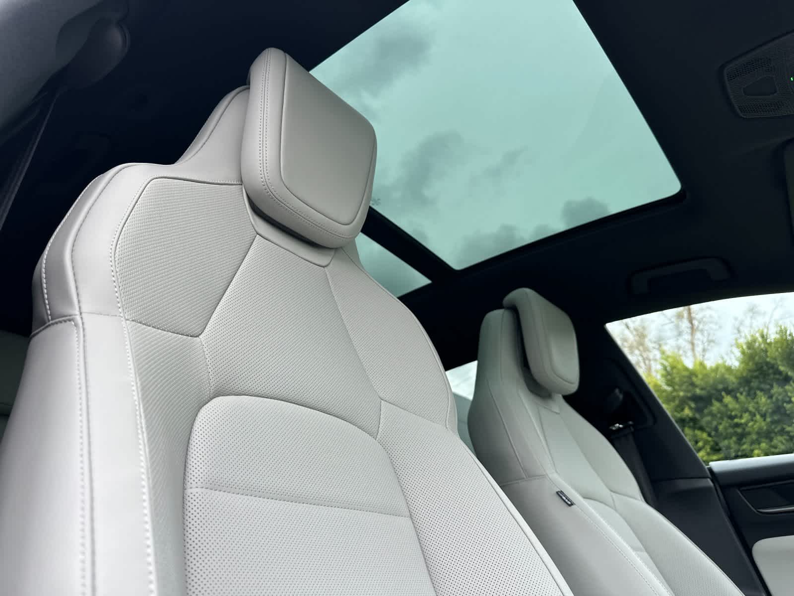 2026 Porsche Macan Electric
