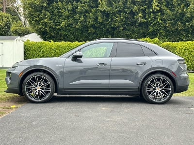 2026 Porsche Macan Electric