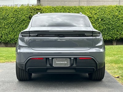 2026 Porsche Macan Electric