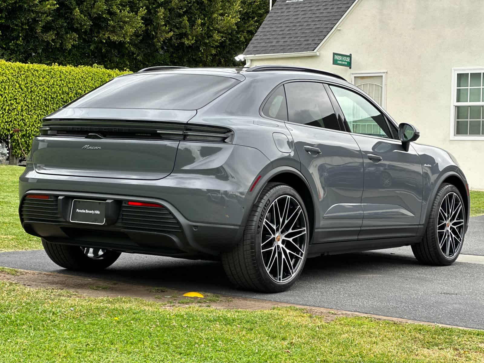 2026 Porsche Macan Electric