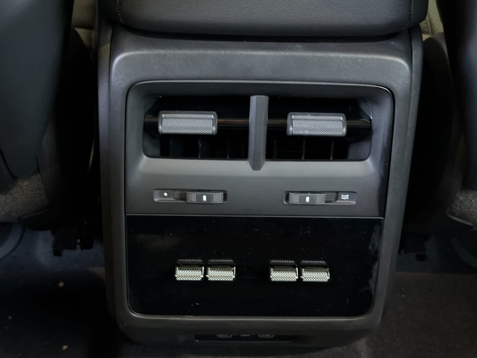 2026 Porsche Macan Macan Electric