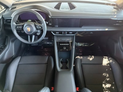 2026 Porsche Macan Macan Electric