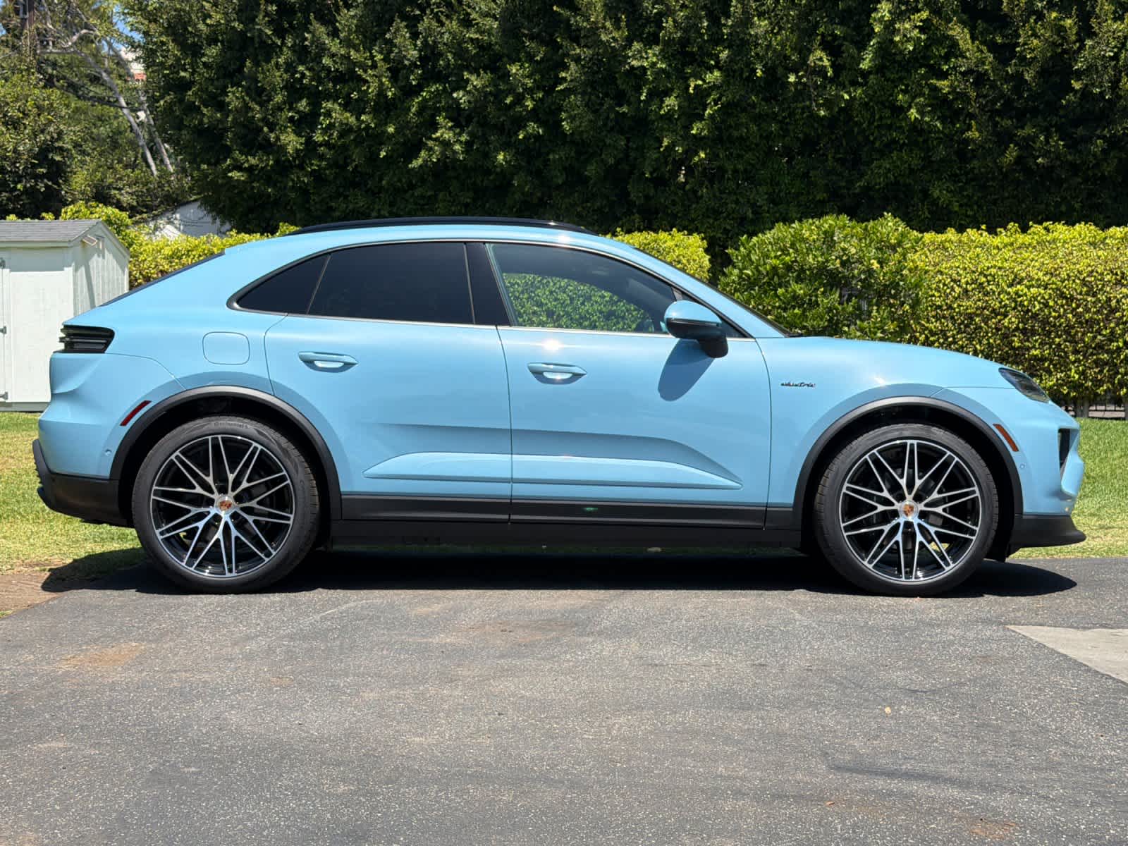 2026 Porsche Macan Macan Electric