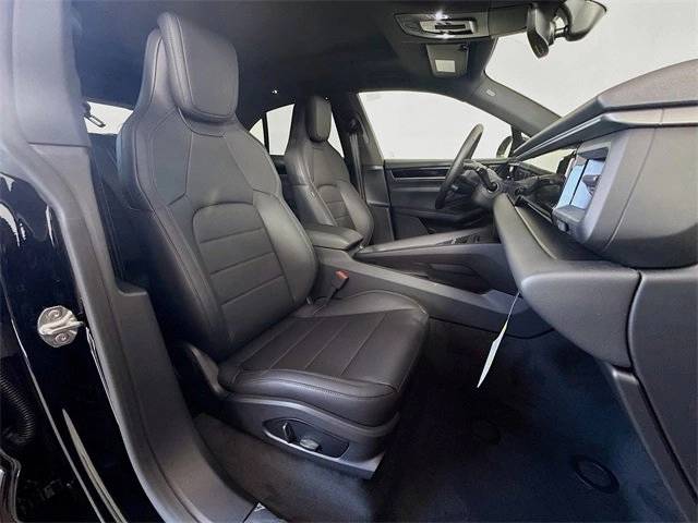 2025 Porsche Macan Electric