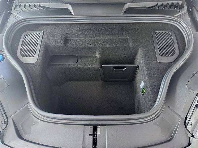 2025 Porsche Macan Electric