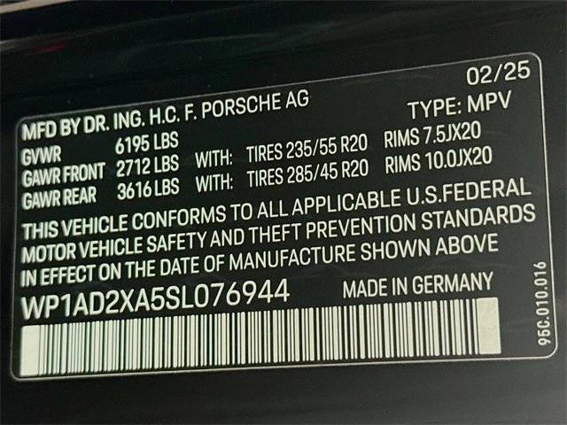 2025 Porsche Macan Electric