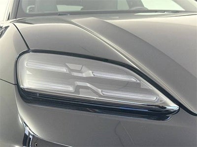 2025 Porsche Macan Electric