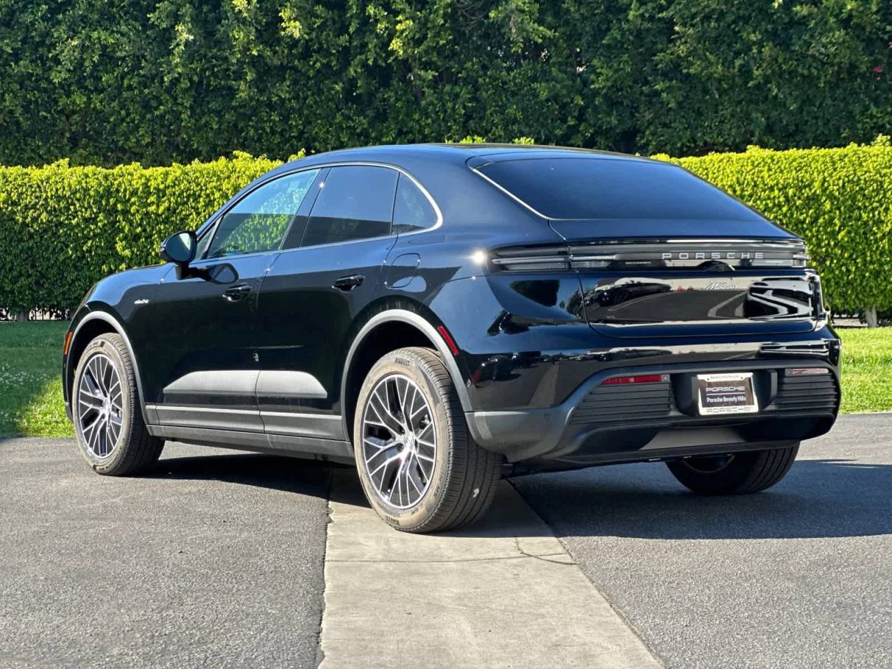 2026 Porsche Macan Electric