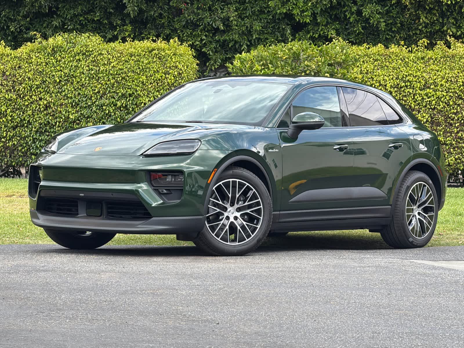 2026 Porsche Macan Macan Electric