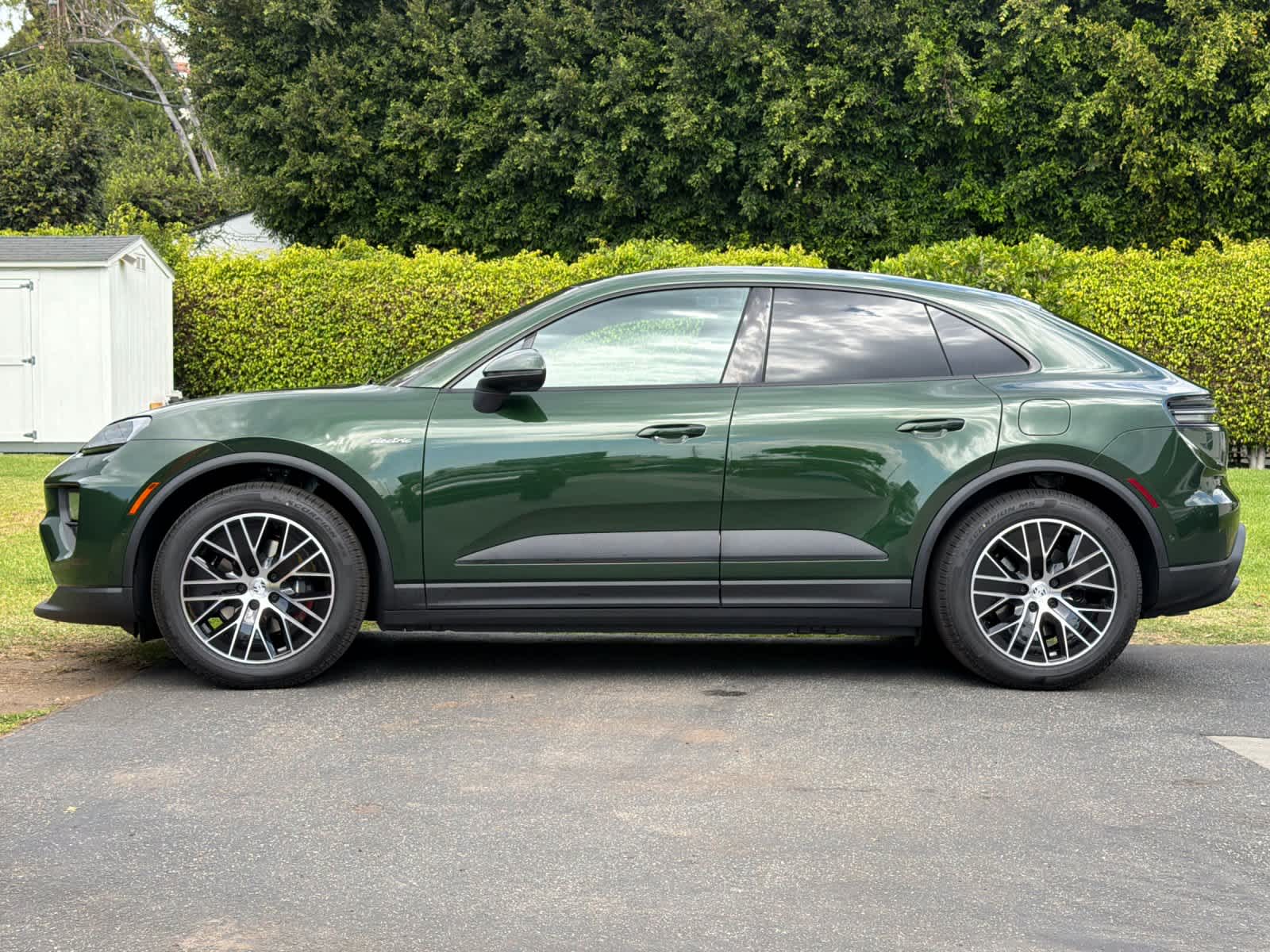 2026 Porsche Macan Macan Electric