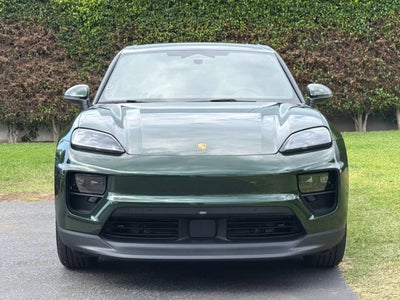 2026 Porsche Macan Macan Electric