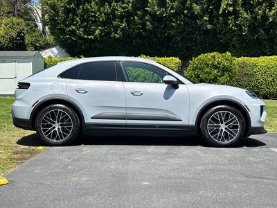 2026 Porsche Macan Electric