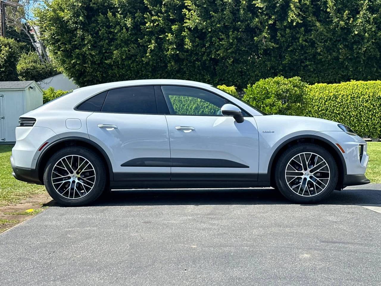 2026 Porsche Macan Electric