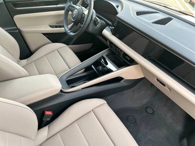 2026 Porsche Macan Electric