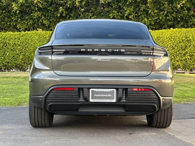 2026 Porsche Macan Electric