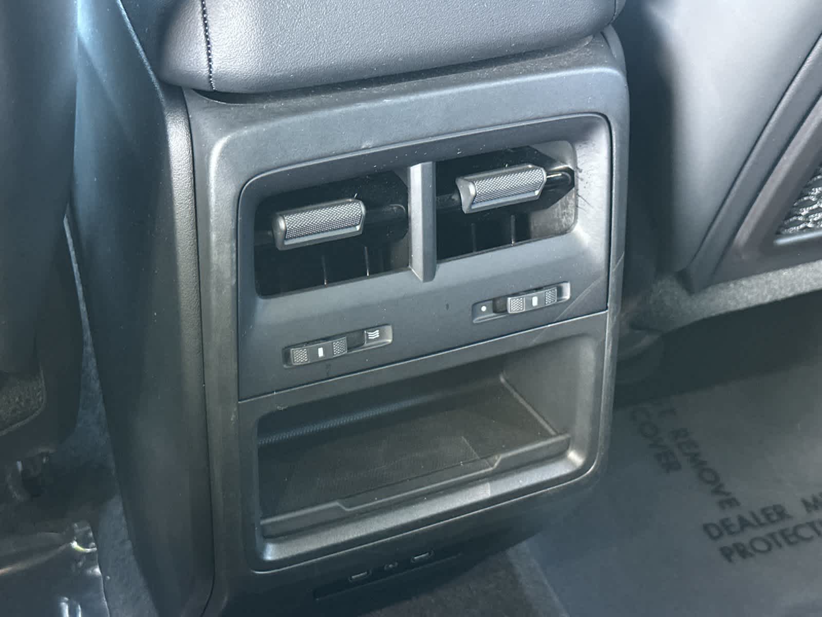 2025 Porsche Macan Macan Electric