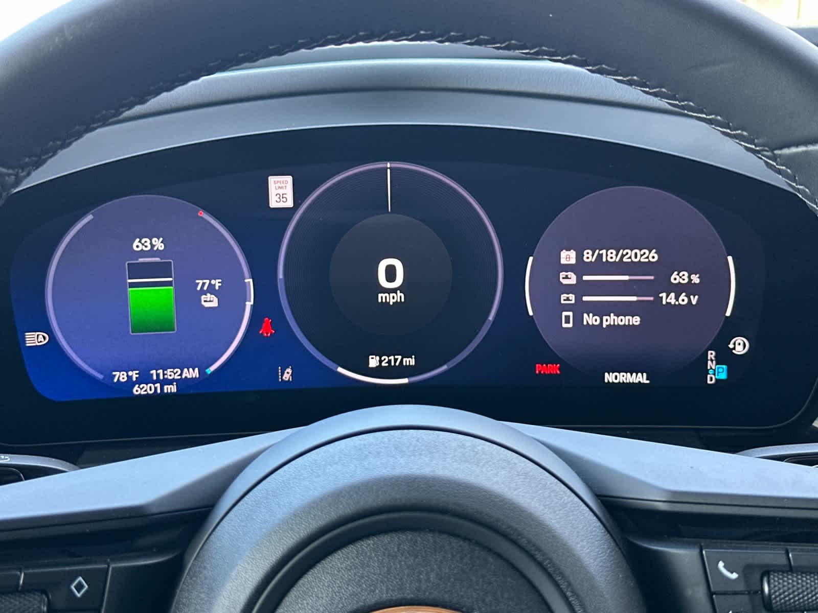 2025 Porsche Macan Macan Electric