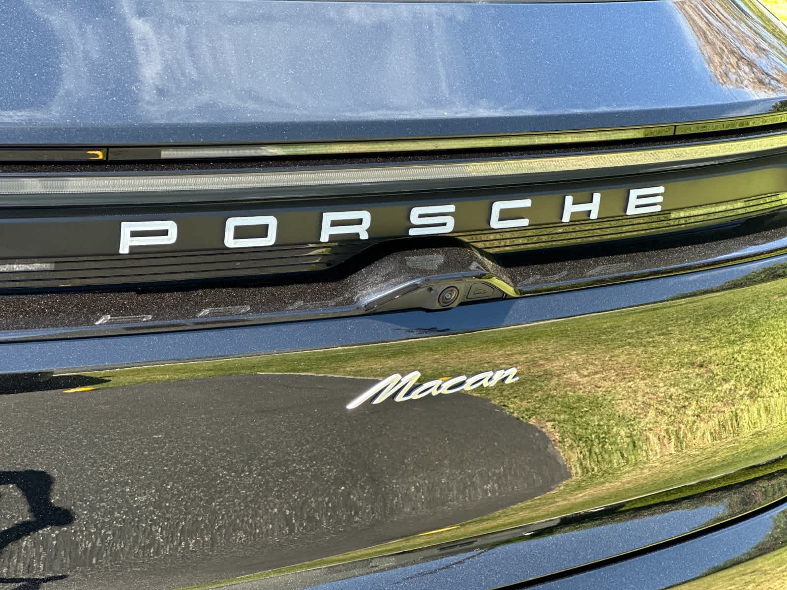 2025 Porsche Macan Macan Electric