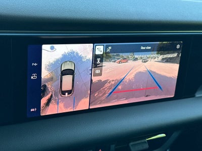 2026 Porsche Macan Electric