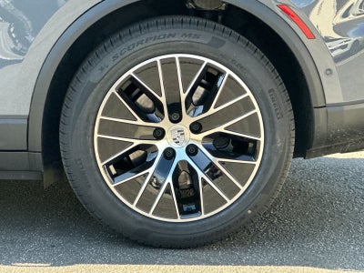 2026 Porsche Macan Electric