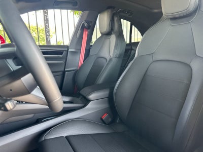 2026 Porsche Macan Electric