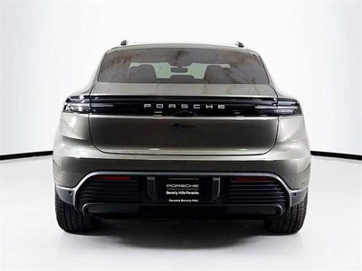 2025 Porsche Macan Electric