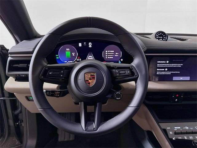 2025 Porsche Macan Electric