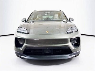 2025 Porsche Macan Electric