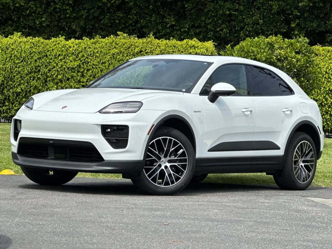 2026 Porsche Macan Electric