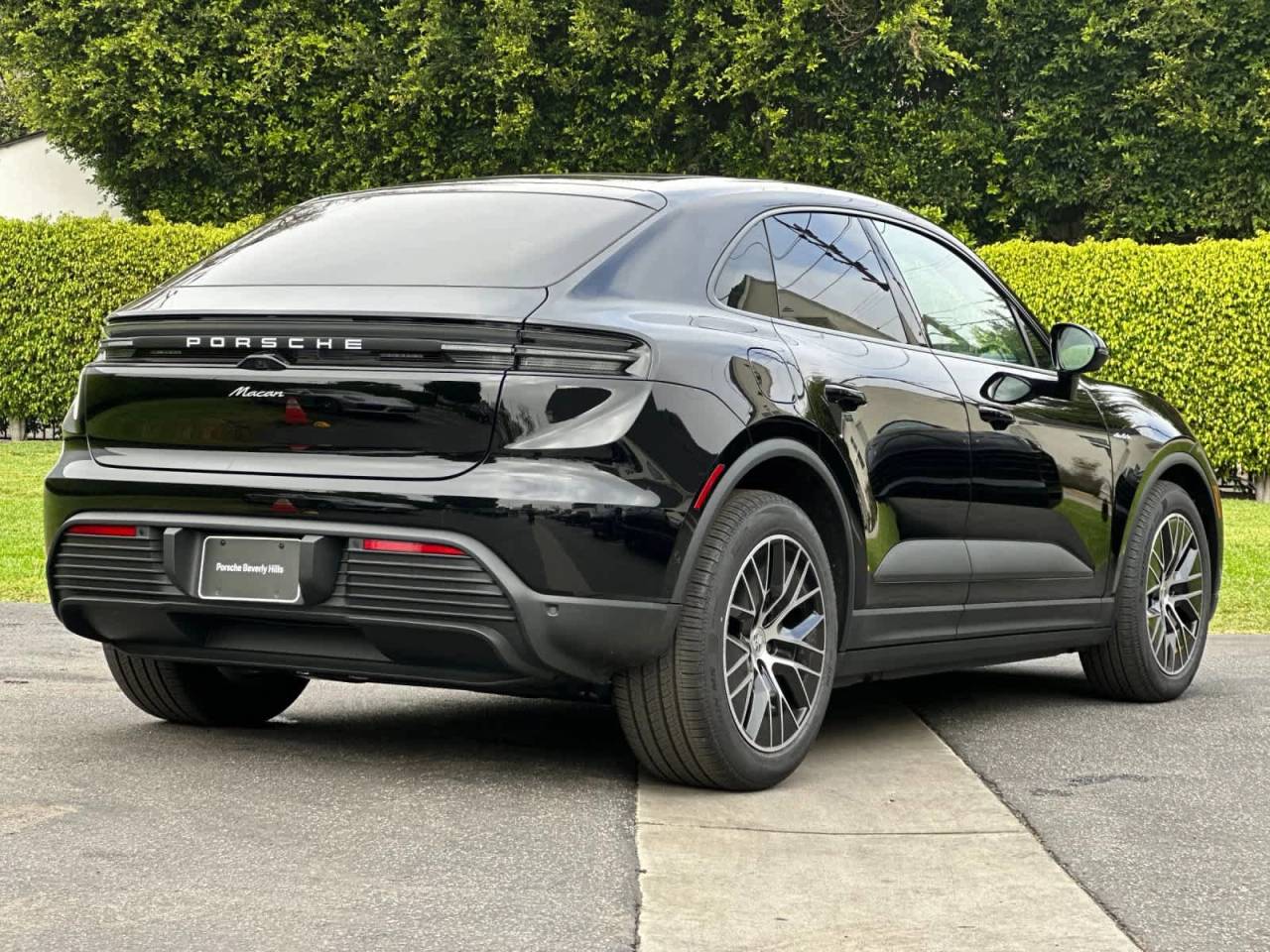2026 Porsche Macan Electric